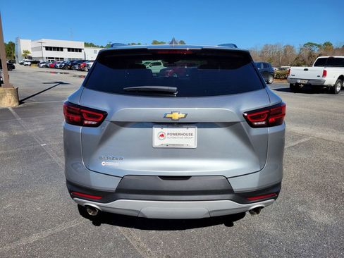 Used 2024 Chevrolet Blazer LT w/ Convenience Package image 4