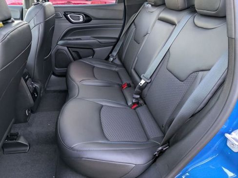New 2026 Jeep Compass Latitude w/ Sun and Sound Group AWD/4WD image 24