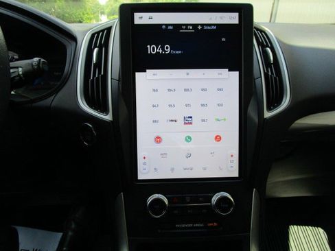 Used 2023 Ford Edge SEL w/ Convenience Package image 15