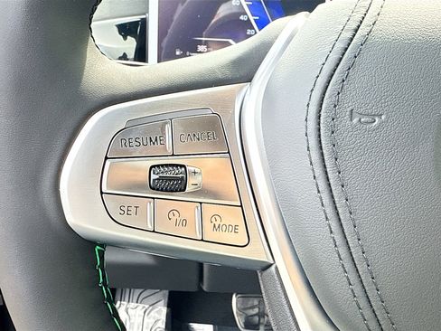 New 2026 BMW ALPINA XB7 AWD/4WD image 40