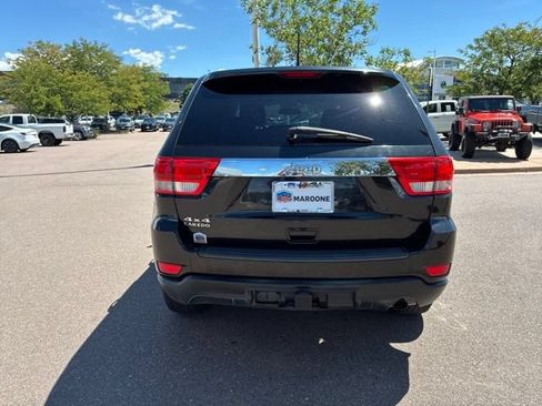 Used 2012 Jeep Grand Cherokee Laredo w/ Laredo E Group AWD/4WD image 5