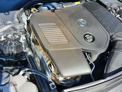 Used 2023 Mercedes-Benz C 300 C 300 image 21