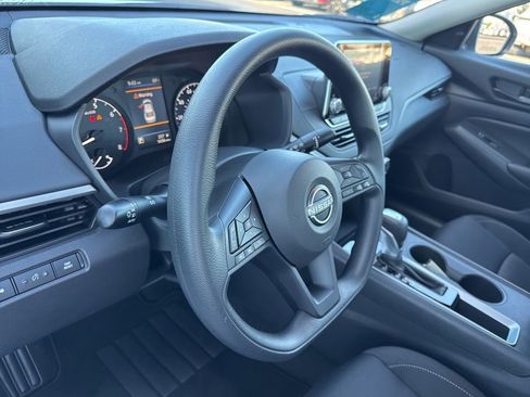 Certified 2025 Nissan Altima 2.5 S image 23