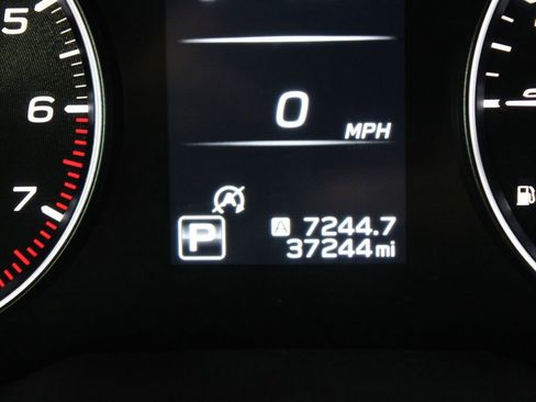 Used 2024 Subaru Outback Premium image 30