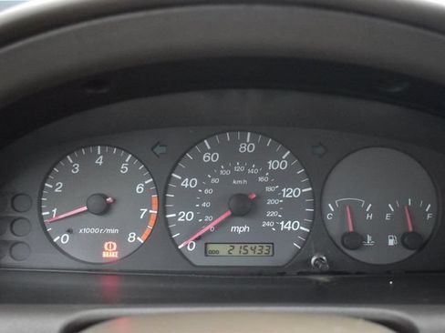 Used 2000 MAZDA 626 FWD image 11