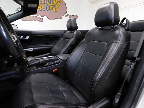 Used 2020 Ford Mustang Premium image 51