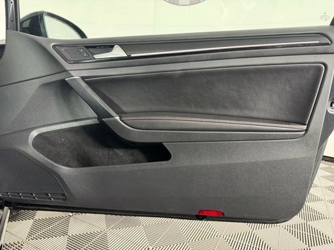 Used 2015 Volkswagen GTI SE w/ Lighting Package (SEL) image 36