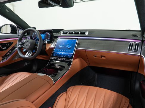 New 2026 Mercedes-Benz S 63 AMG S image 16