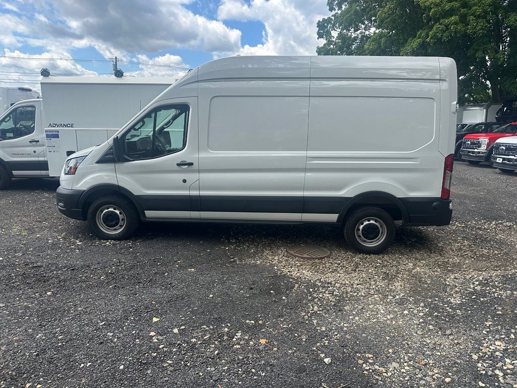Used 2025 Ford Transit 250 148 High Roof RWD image 7
