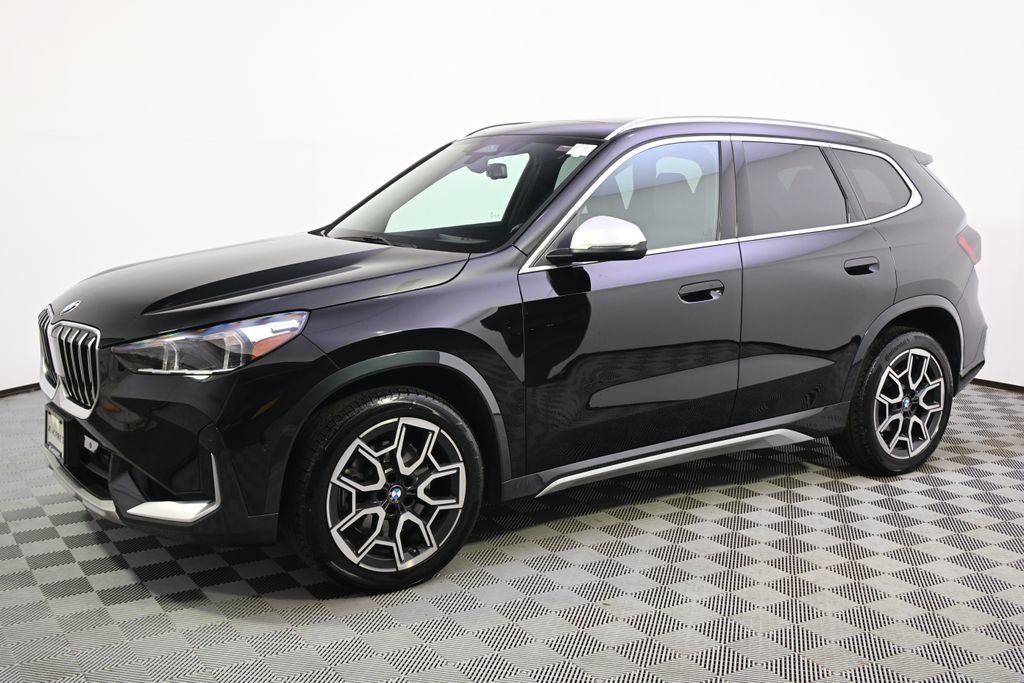 Used 2024 BMW X1 xDrive28i w/ Convenience Package AWD/4WD image 2