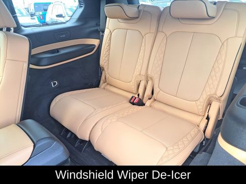 Certified 2025 Jeep Grand Cherokee L Summit AWD/4WD image 34
