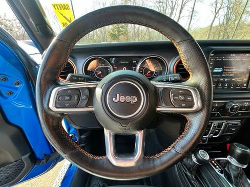 Used 2023 Jeep Gladiator Mojave w/ LED Lighting Group image 27