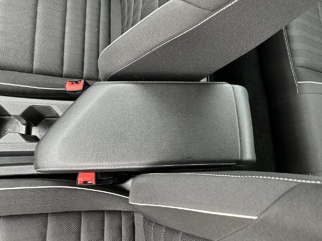 Used 2023 Volkswagen Jetta Sport FWD image 31
