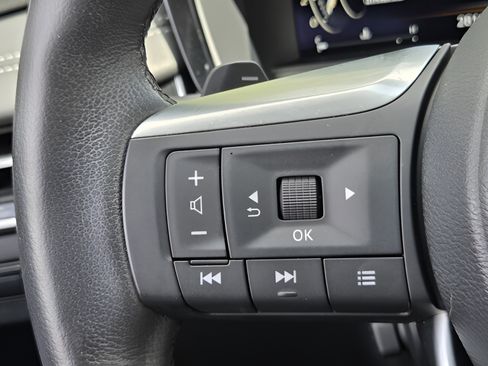 Used 2023 INFINITI QX60 Luxe w/ Cargo Package FWD image 22