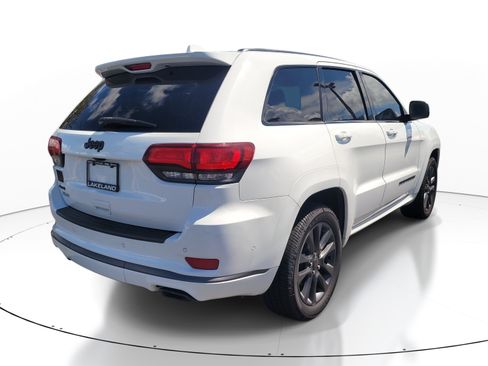 Used 2019 Jeep Grand Cherokee High Altitude AWD/4WD image 4