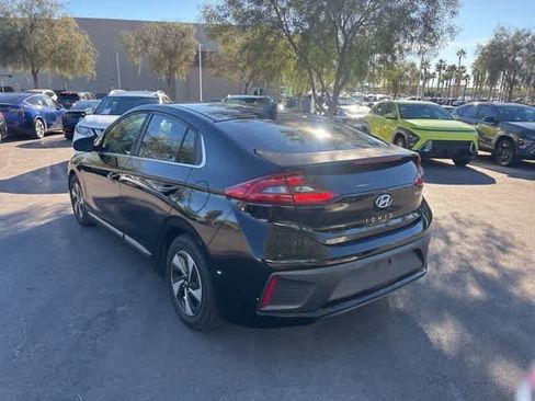 Used 2019 Hyundai Ioniq SEL image 4