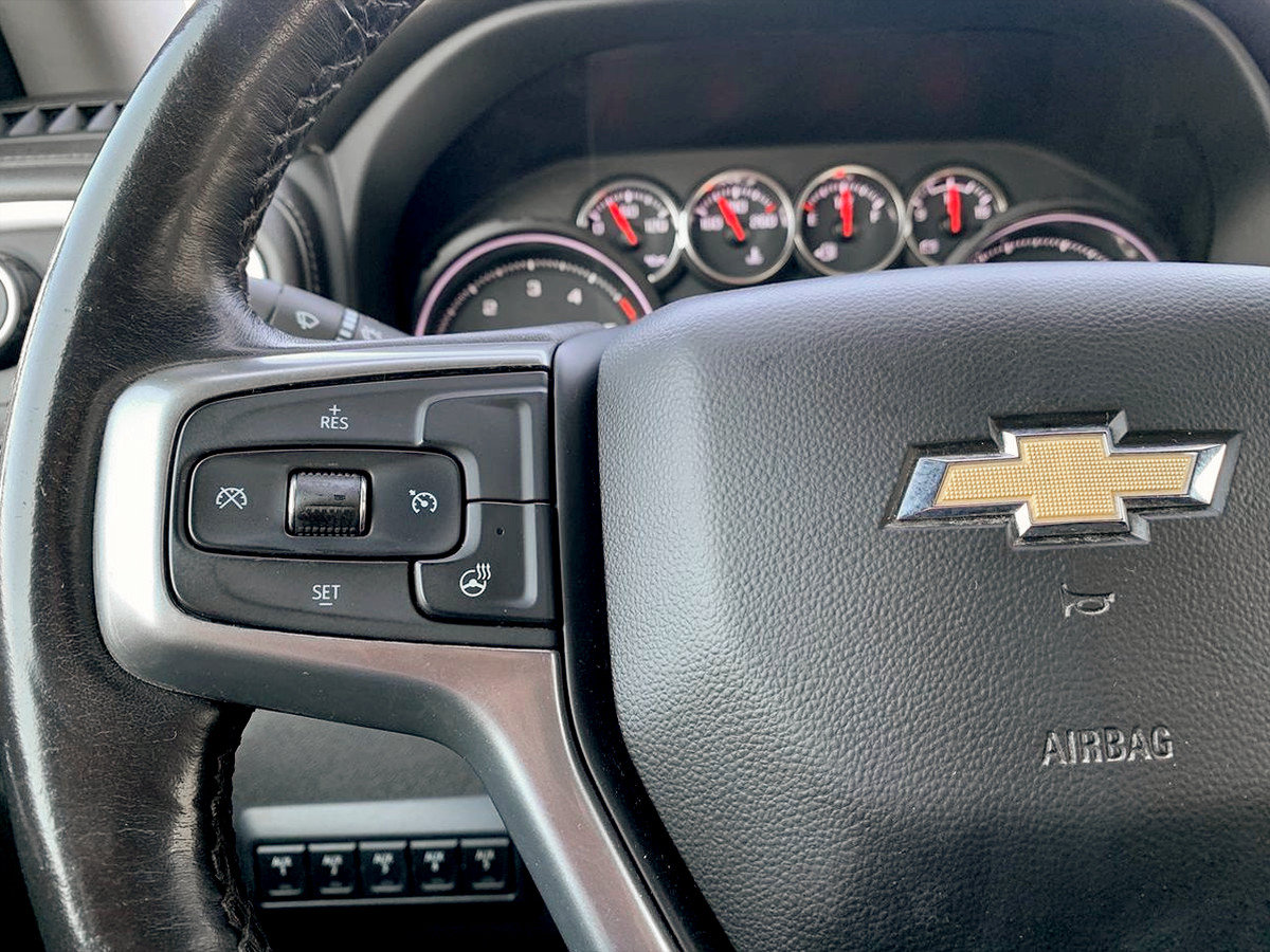 Used 2022 Chevrolet Silverado 2500 LTZ w/ LTZ Plus Package AWD/4WD image 19