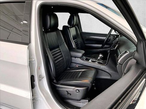 Used 2019 Jeep Grand Cherokee Limited X RWD image 9