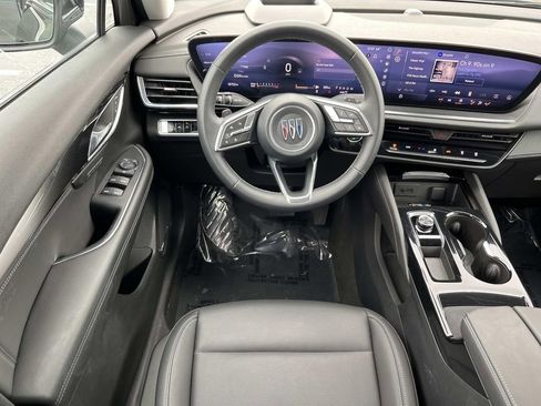 Used 2025 Buick Envision Preferred AWD/4WD image 13