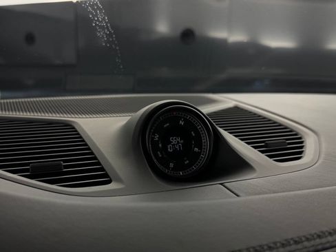 Certified 2025 Porsche Cayenne S AWD/4WD image 34