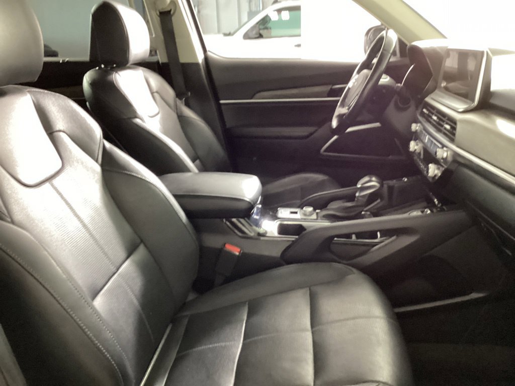 Used 2022 Kia Telluride EX w/ EX Premium Package AWD/4WD image 18