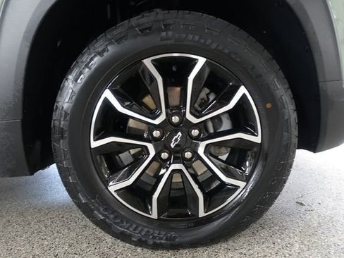Used 2024 Chevrolet TrailBlazer ACTIV w/ Driver Confidence Package AWD/4WD image 25