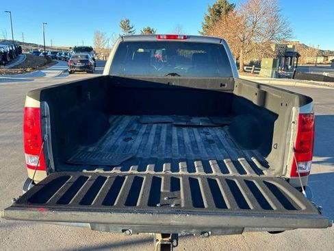 Used 2008 GMC Sierra 2500 SLT w/ Z71 Off-Road Package image 23