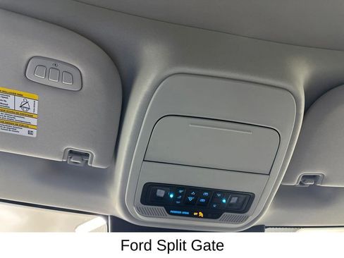 Used 2025 Ford Expedition Active AWD/4WD image 45
