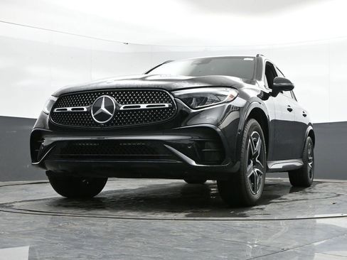 Used 2023 Mercedes-Benz GLC 300 image 38