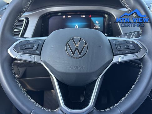 Used 2024 Volkswagen Atlas Cross Sport SE w/ Black Wheel Package image 24