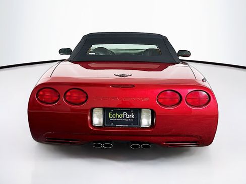 Used 2004 Chevrolet Corvette Convertible w/ Preferred Equipment Group RWD image 7