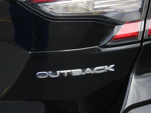 Used 2024 Subaru Outback Limited image 30