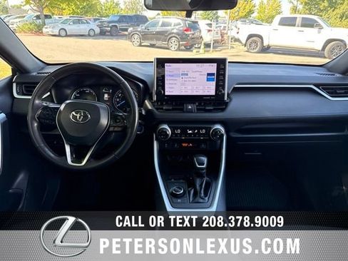 Used 2022 Toyota RAV4 SE w/ Convenience Package AWD/4WD image 16