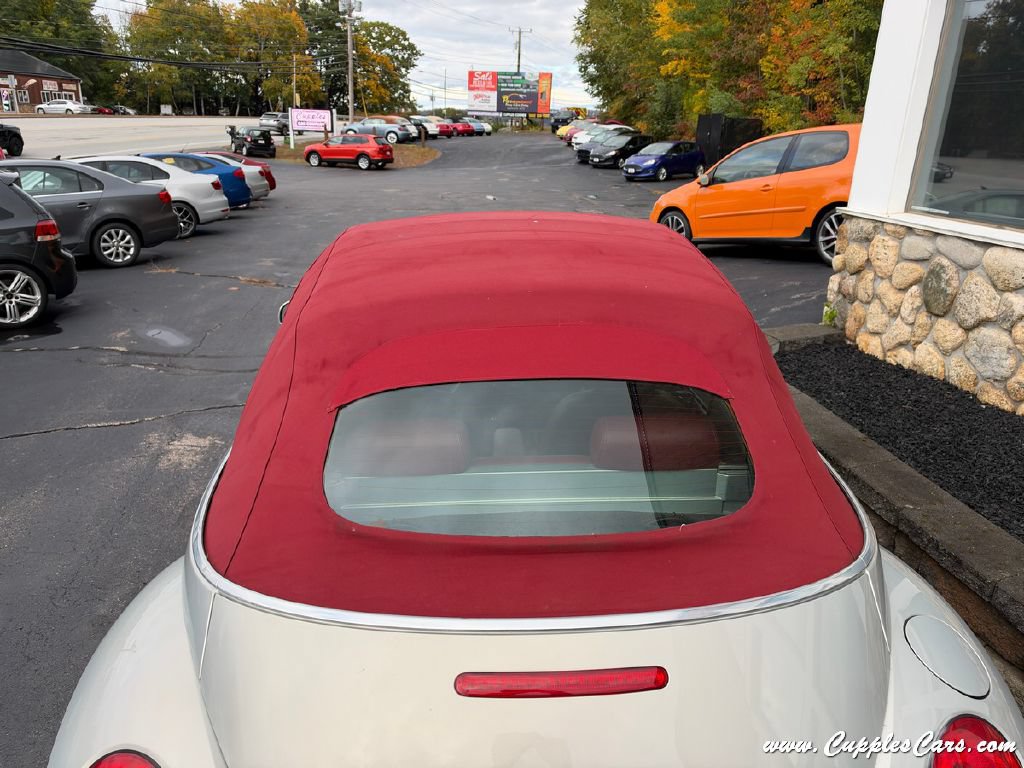 Used 2009 Volkswagen Beetle Blush FWD image 13