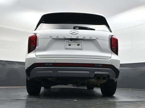 Used 2024 Hyundai Palisade Limited FWD image 32