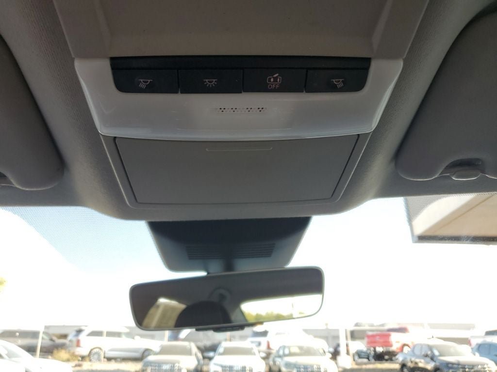 Used 2020 Nissan Sentra SR w/ Electronics Package FWD image 32