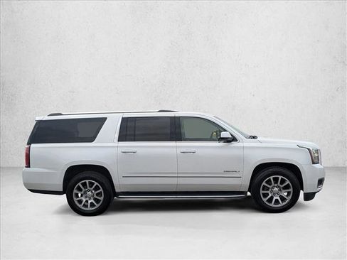 Used 2018 GMC Yukon XL Denali w/ Open Road Package image 7