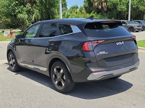 Certified 2026 Kia Sportage LX w/ LX Convenience Package FWD image 3