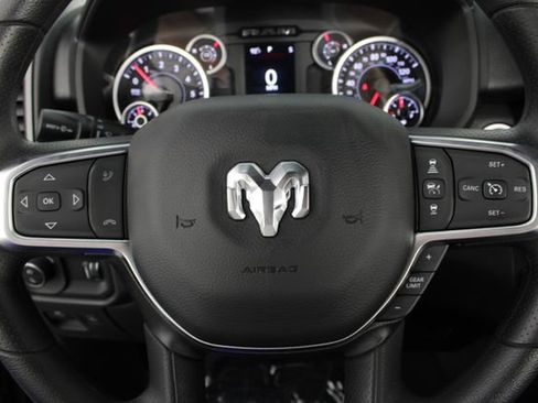 New 2026 RAM 1500 Express AWD/4WD image 12