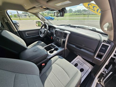 Used 2022 RAM 1500 Classic SLT w/ Electronics Group image 25