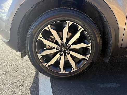 Used 2018 Kia Sportage EX w/ EX Premium Package image 8