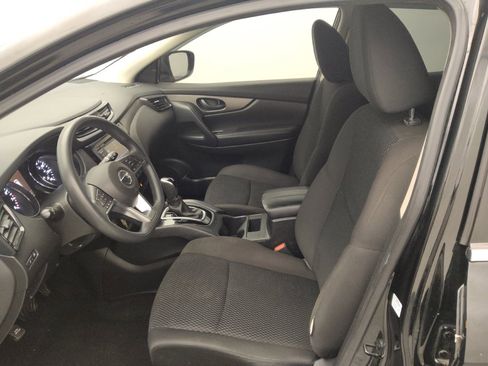 Used 2021 Nissan Rogue Sport S FWD image 17