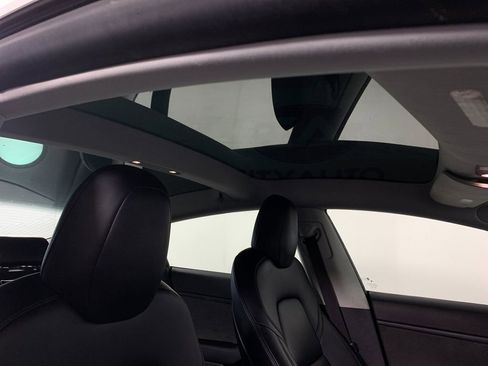 Used 2019 Tesla Model 3 Long Range image 39