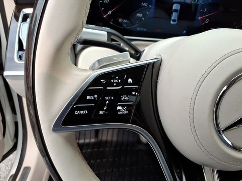 Used 2022 Mercedes-Benz S 500 4MATIC image 16