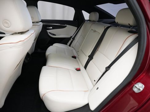 Used 2017 Chevrolet Impala Premier w/ Enhanced Convenience Package image 15