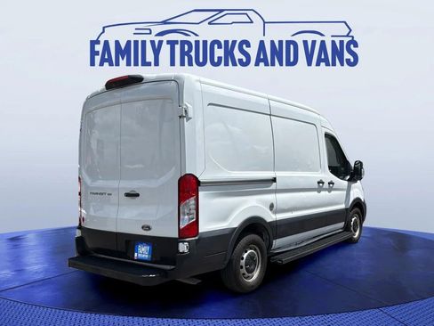 Used 2020 Ford Transit 150 Medium Roof RWD image 5