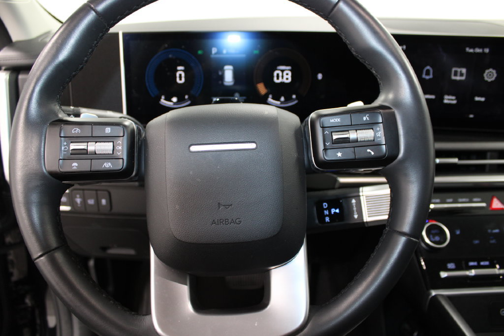 Used 2026 Hyundai Santa Fe SEL FWD image 27