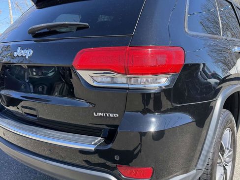 Used 2019 Jeep Grand Cherokee Limited image 10
