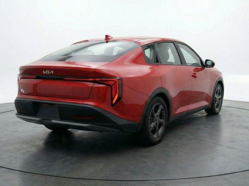 Used 2025 Kia K4 FWD image 9
