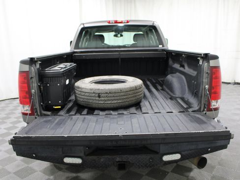 Used 2009 GMC Sierra 2500 W/T AWD/4WD image 17